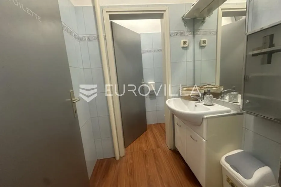 istra, pula, atraktivni poslovni prostor 129 m² u prizemlju, riva, ravenska ul. 3 - slika 7