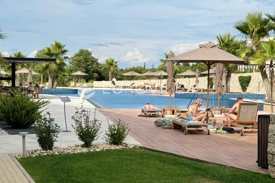 istra, petram resort, moderan jednosoban apartmana 65 m², 1. kat, parking - slika 22