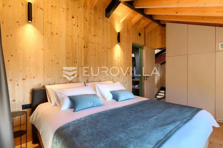 istra, motovun, luksuzna dizajnerska vila s infinity bazenom i panoramskim pogledom - slika 23
