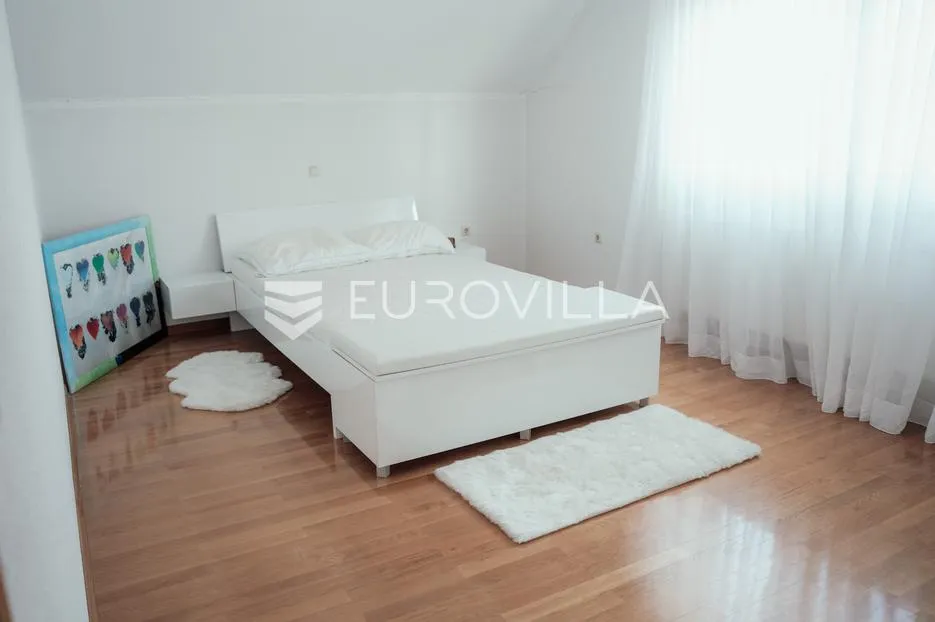 vinkovci, mirkovci, velika kuća s prostranim dvorištem - slika 18