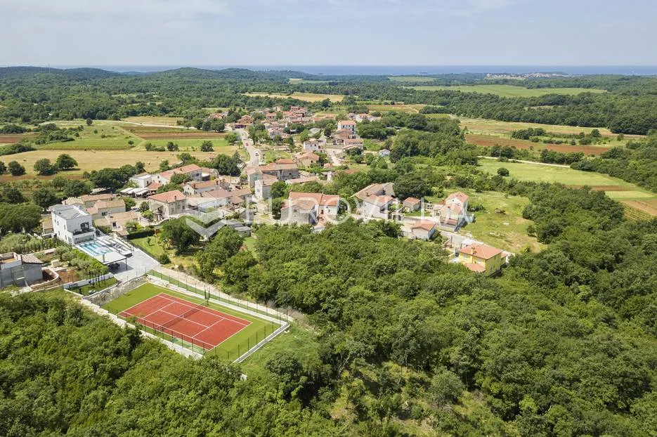 istra, flengi, moderna vila sa impozantnom okućnicom i pogledom na more - slika 3