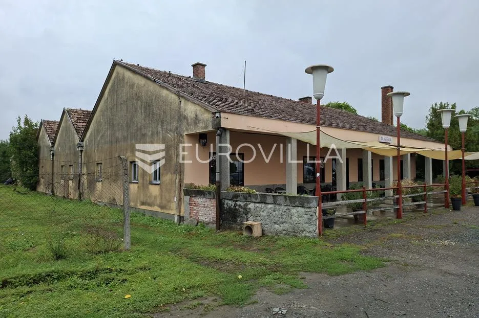 okučani, ugostiteljski objekt 576 m² na zemljištu od 2.225 m² - slika 1