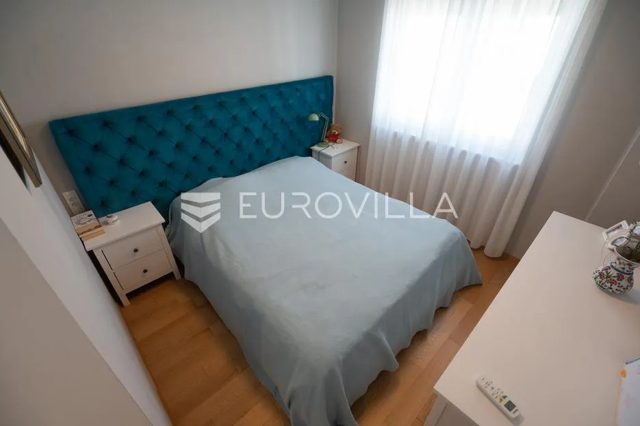 zadar, borik, luksuzan penthouse površine 137,26 m² s terasama na top lokaciji - slika 28