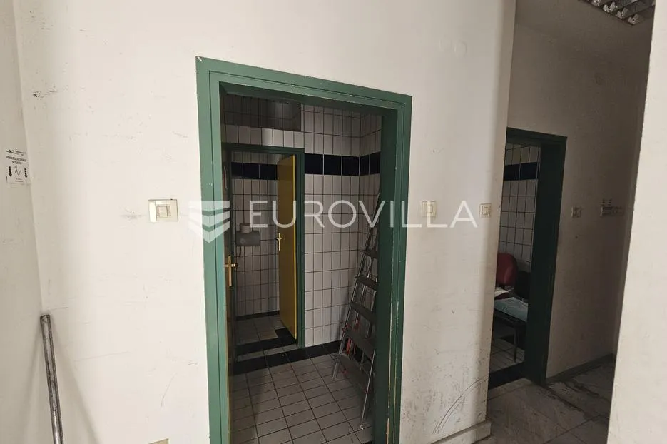 osijek, centar, poslovna zgrada 1078 m² na 4 etaže - slika 7