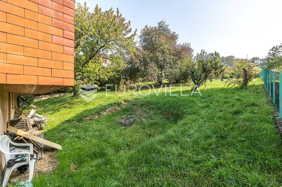 vrhovec, vidovčica funkcionalna kuća 433 m² - slika 10