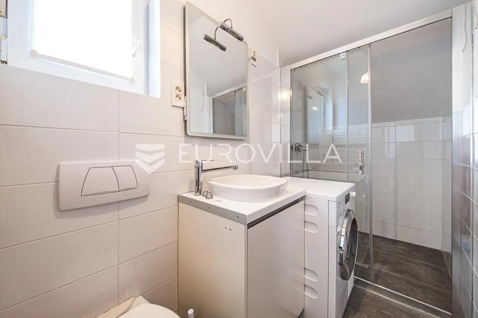 zagreb, zelenjak, prekrasan četverosoban dvoetažni stan, 120 m² - slika 16