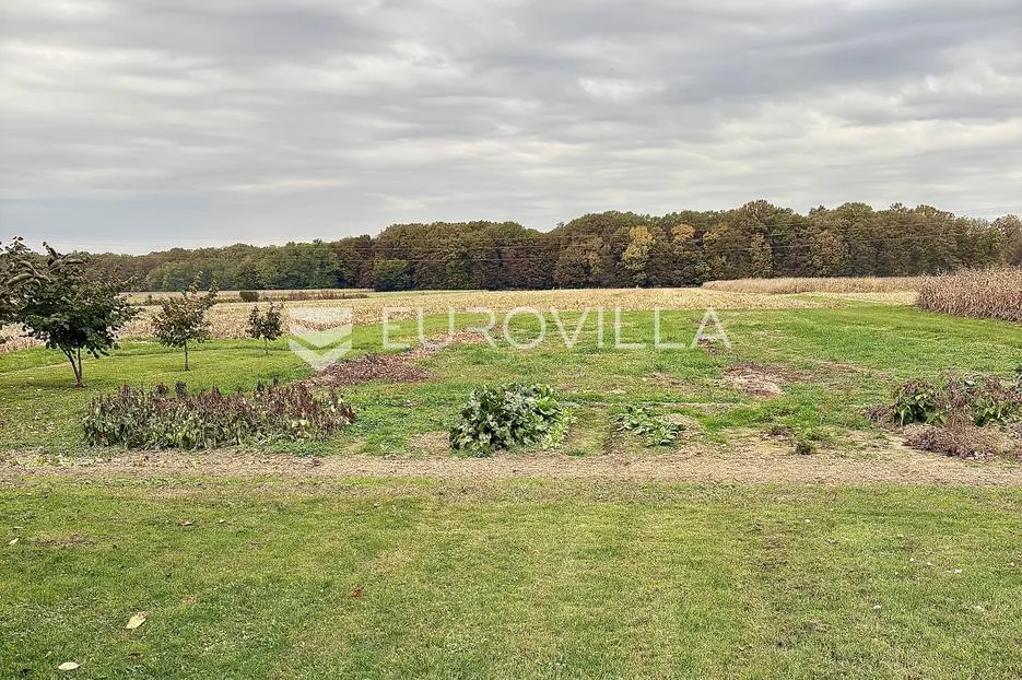 bjelovar, hrgovljani, obiteljska kuća površine 215 m², prilika - slika 25
