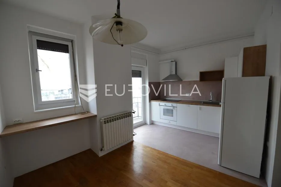 zagreb, kvatrić, trosoban stan 124 m² - slika 11