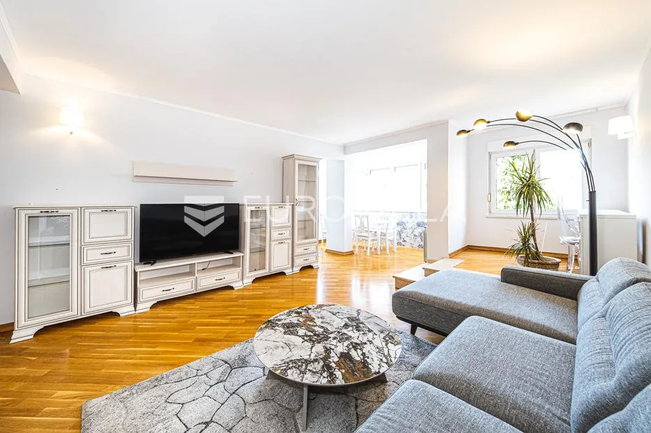 zagreb, mlinovi, prekrasan četverosoban stan, neto površine 95 m² - slika 3
