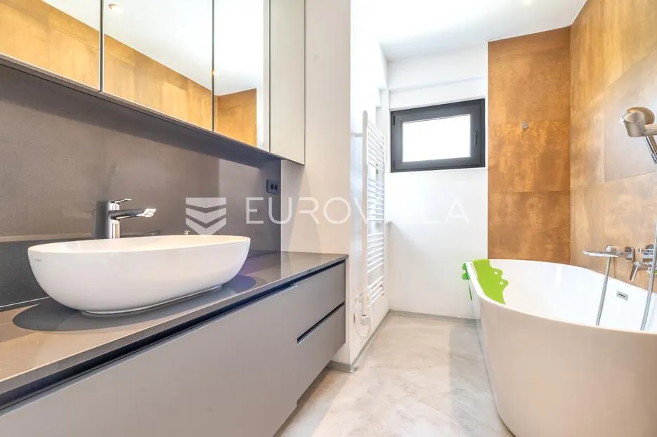 zagreb, maksimir, remete, luksuzan četverosoban penthouse nkp 150 m2 + garaža + 2vpm - slika 7