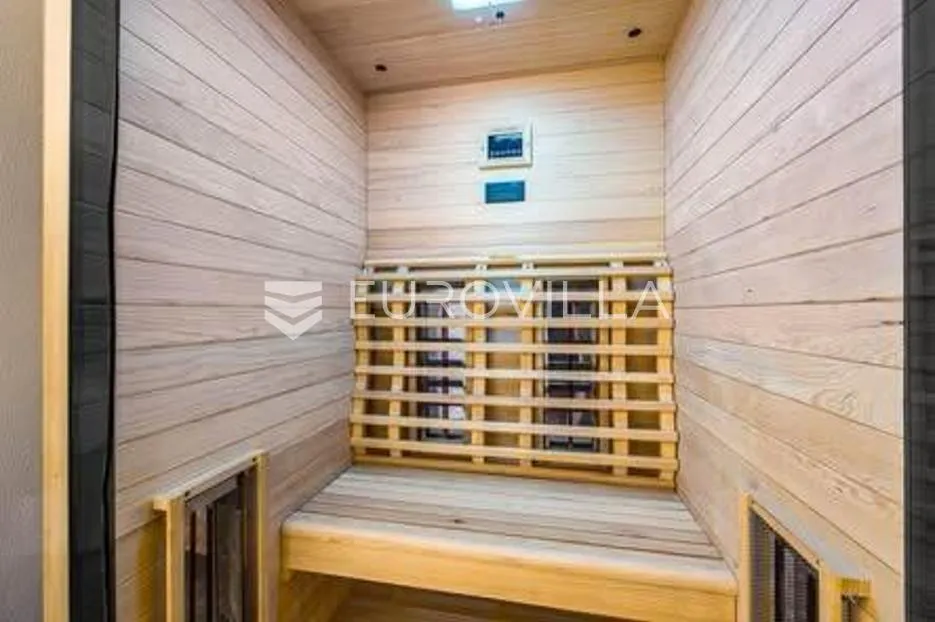 istra, poreč, moderni trosobni stan u novogradnji, prostrana terasa, jacuzzi, 2. kat, 80.27 m² - slika 8
