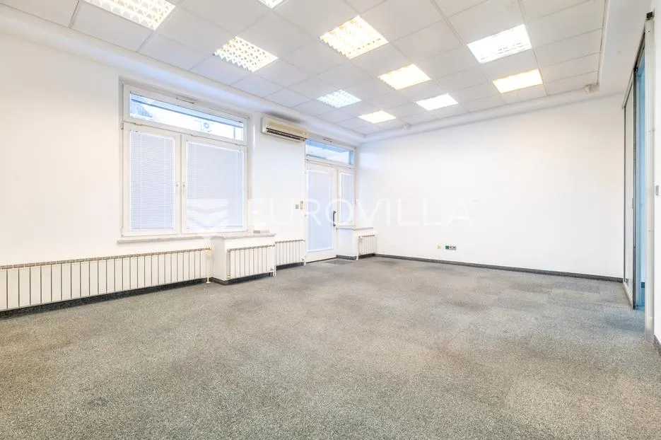 zagreb, trešnjevka sjever, poslovni prostor / ulični lokal 150 m² u prizemlju stambene zgrade - slika 2