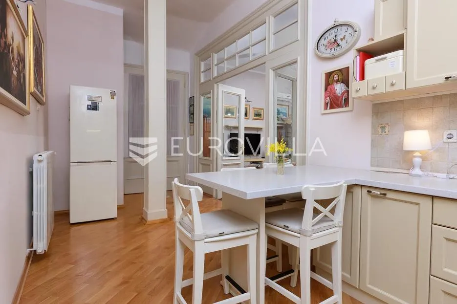 pećine, stan 107, 22 m², okućnica i terasa 30m od mora - slika 5
