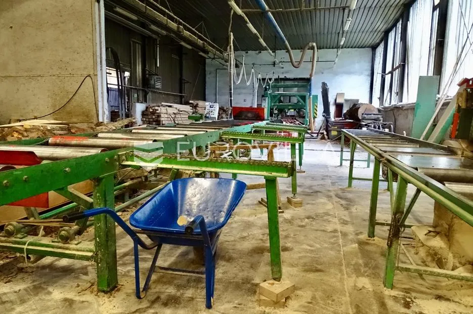 Donja Dobra, Proizvodna hala, površina objekta i okućnice 17210 m² - Donja Dobra, Brod Moravice