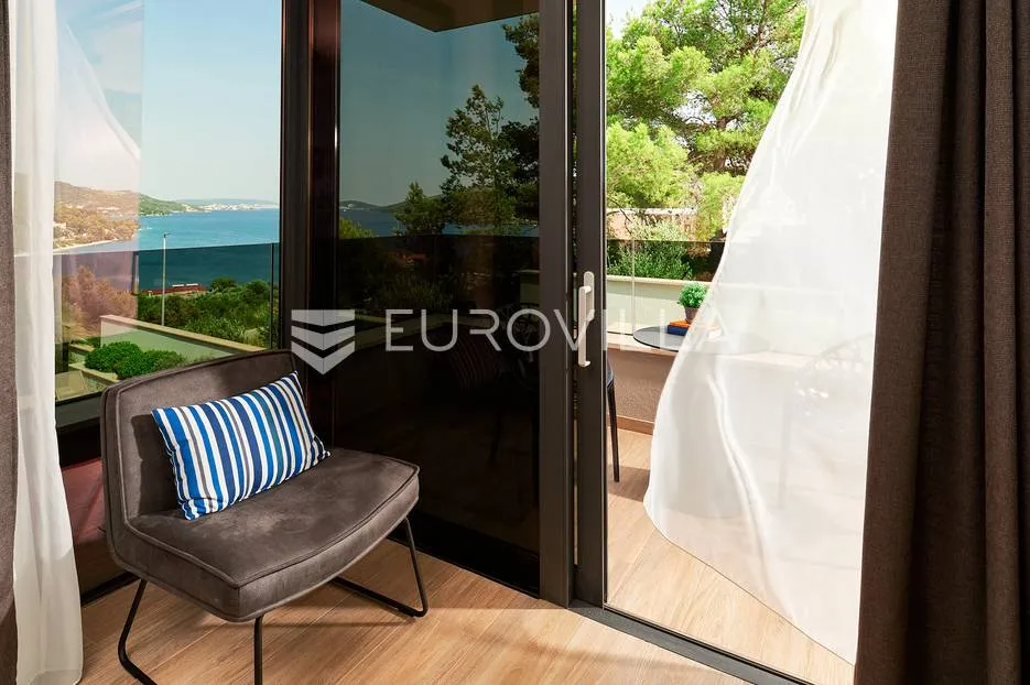 trogir - marina, luksuzna vila s bazenom i wellnessom - slika 33