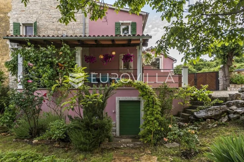 istra, višnjan, dugoročni najam kuće s dvije spavaće sobe, bazenom i velikom okućnicom - slika 18
