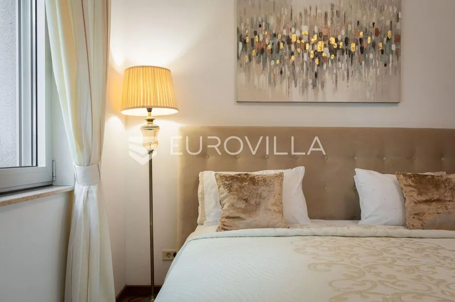 split, firule, luksuzan dvosoban stan 82m2, parking, do 1.6.2026. - slika 8