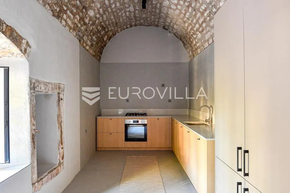 dubrovnik okolica, jedinstveni ljetnikovac sačuvan prema izvornom obliku - slika 37