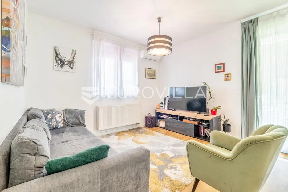 zagreb, dugave, trosoban stan 71 m² s vrtom - slika 2