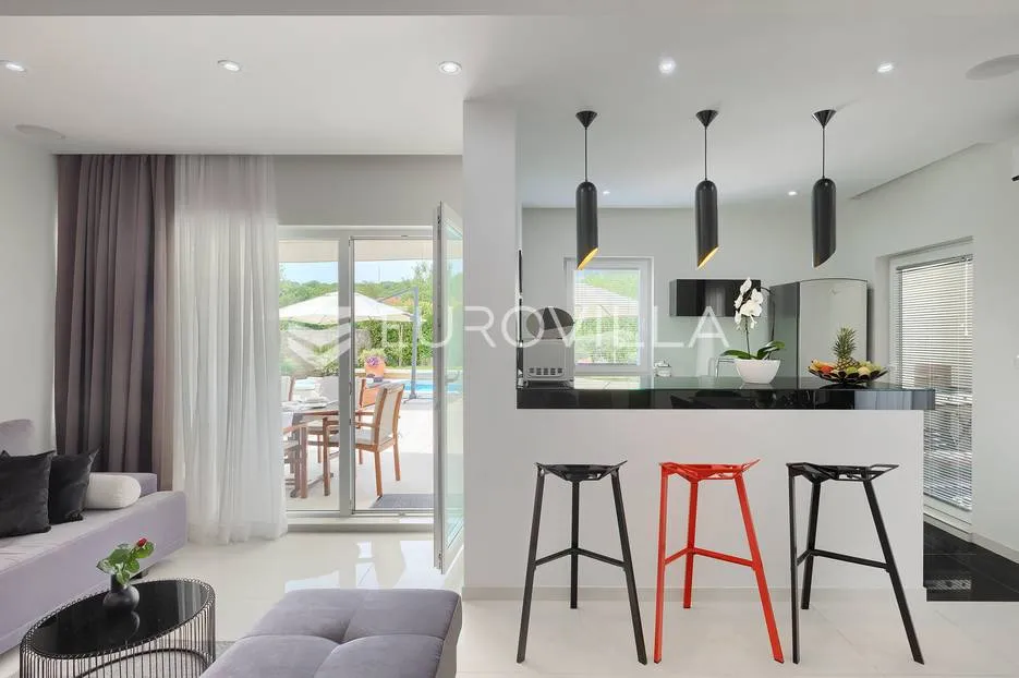 rovinj, rovinjsko selo, prekrasna villa s wellnessom i bazenom, 224 m² - slika 51