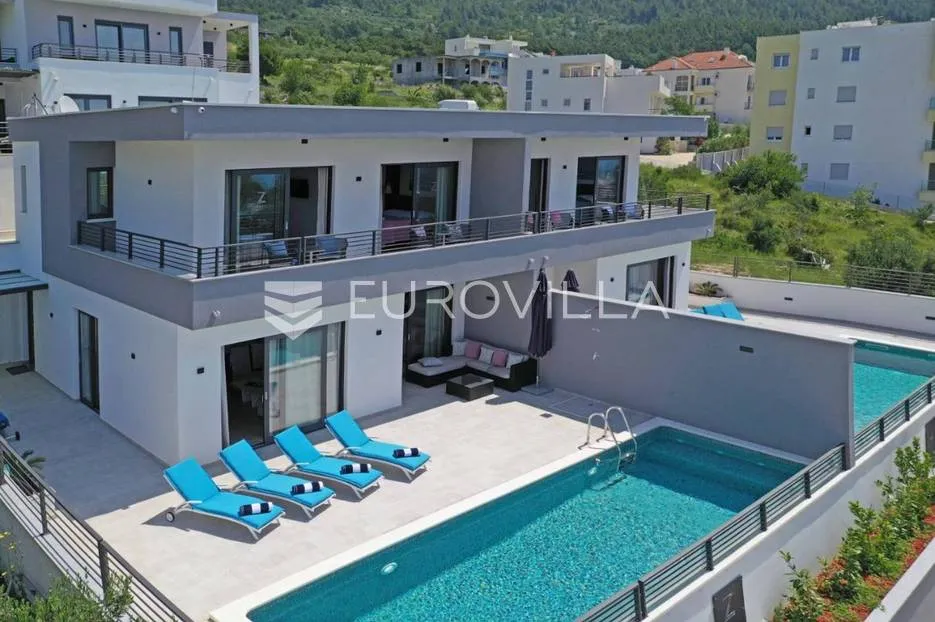 makarska, vila s bazenom i panoramskim pogledom - slika 2