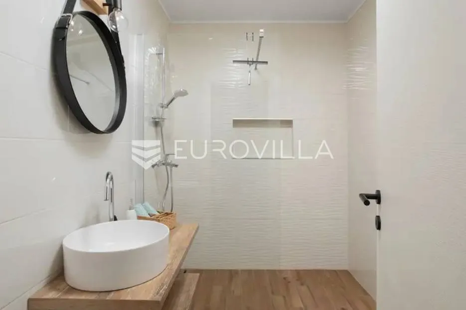 crikvenica, drivenik, moderna vrhunski dizajnirana villa s bazenom - slika 13