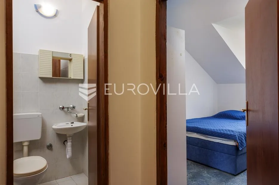 dubrovnik, zvekovica, dvoetažni stan s vrtom na mirnoj lokaciji - slika 16