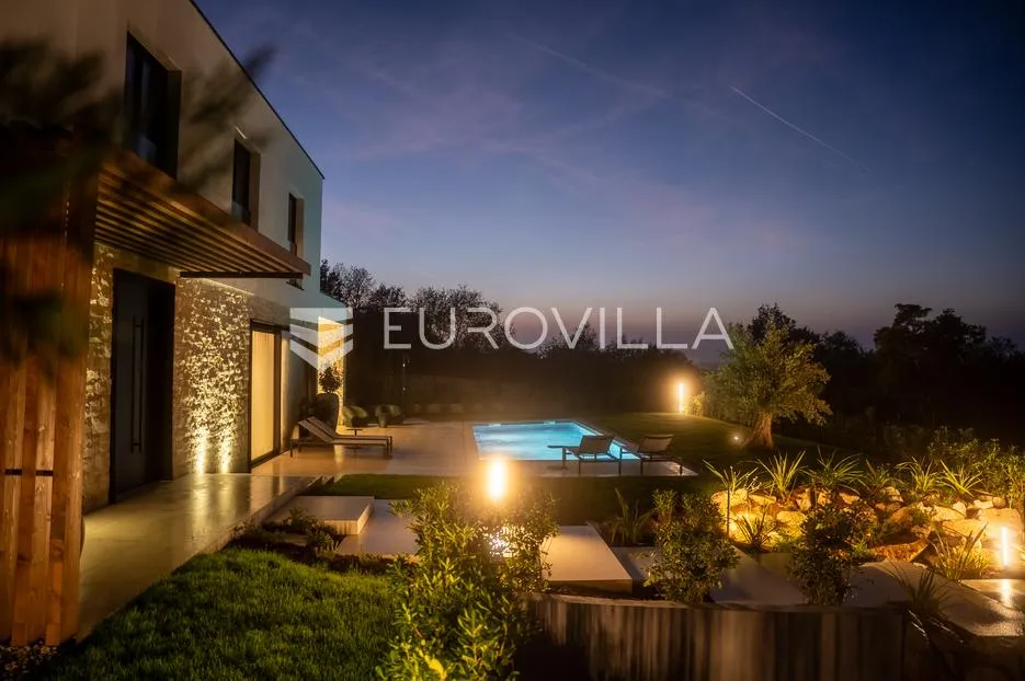 istra, poreč, vrhunska vila sa bazenom - slika 8