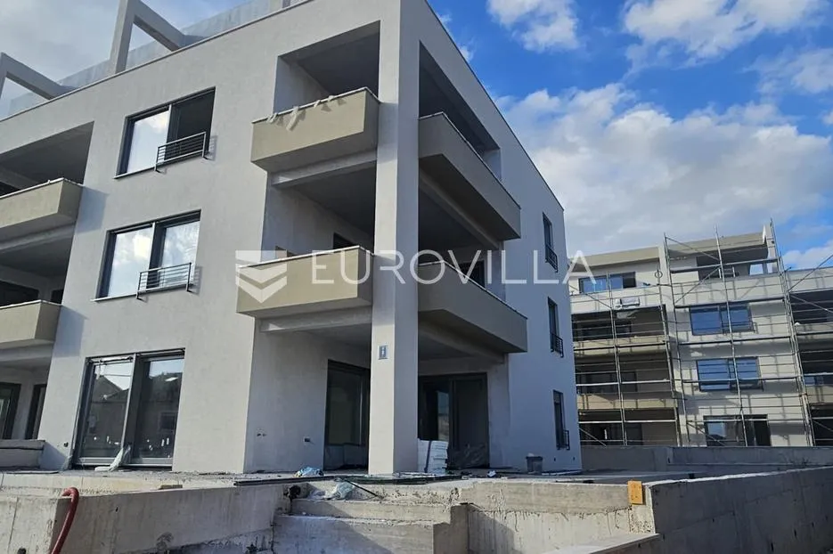 Kaštel Stari, luksuzan stan 102 m² zgrada s liftom, garažom i pogledom na more - Kaštel Stari, Kaštela