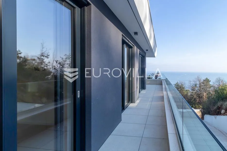 opatija, dvoetažni, četverosobni stan s pogledom na cijeli kvarner, 212,71 m² - slika 8