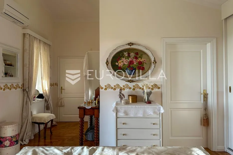 istra, višnjan, namještena vila s okućnicom,jedinstvena lokacija - slika 24