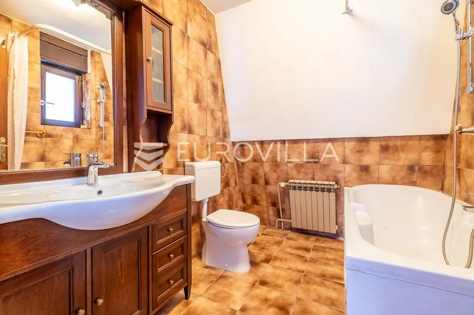 zagreb, dugave, kuća u nizu s vrtom i garažom, 206 m² - slika 5