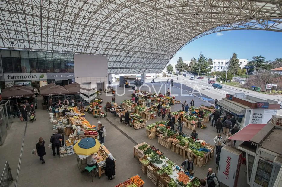 zadar, relja poslovno skladišni prostor korisnog volumena 163,95 m2 na više razina - slika 9