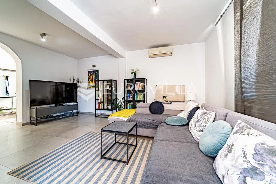 otok korčula, grad korčula, apartmani uz more u blizini stare jezgre - slika 15