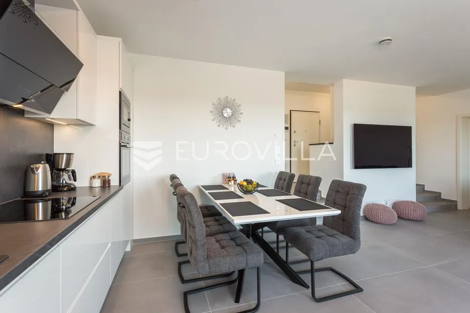 istra, štinjan, dugoročni najam stana 110 m² s tri spavaće sobe od listopada - slika 5