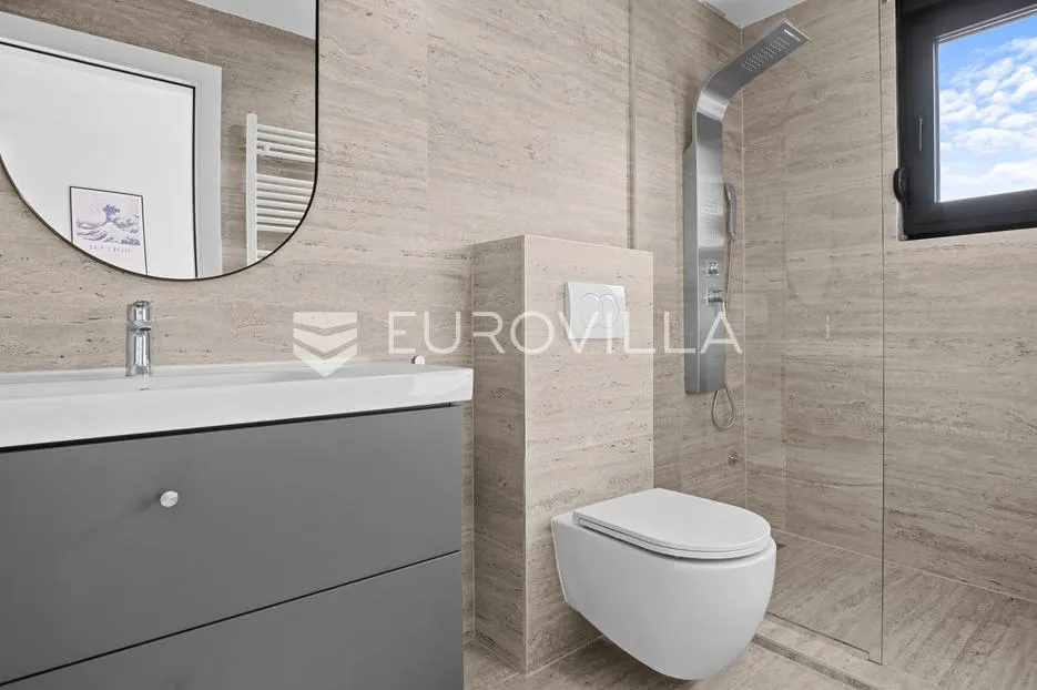 istra, poreč, dvojna kuća 168 m² s 4 spavaće sobe i 3 parkirna mjesta - slika 7