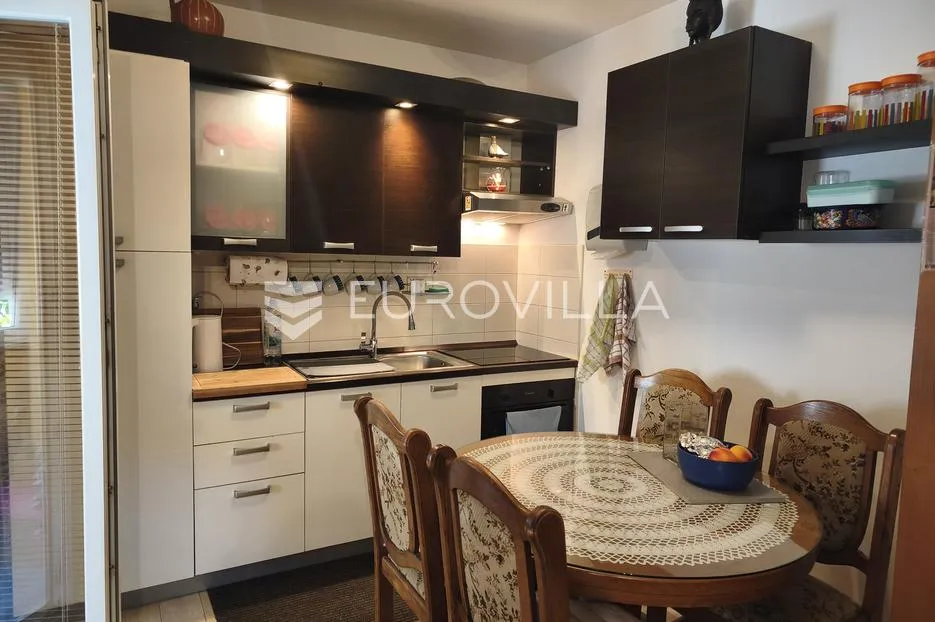 zadar, belafuža, namješten stan od 66 m² - slika 3