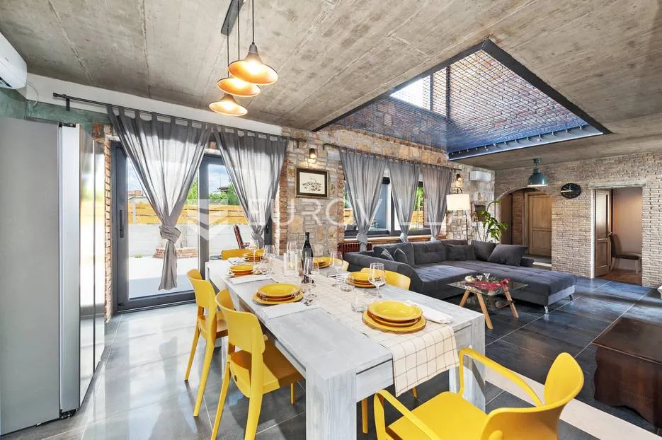 rovinj, šira okolica rovinja posebna samostojeća kuca 200 m² - slika 9