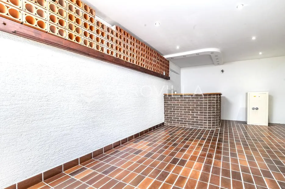 zagreb, centar, buconjićeva, četverosoban stan 226 m², terasa 2 parkirna mjesta - slika 12
