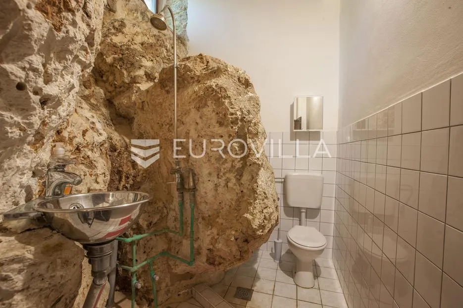 istra, pula, kuća za odmor s vlastitom šumom - slika 9