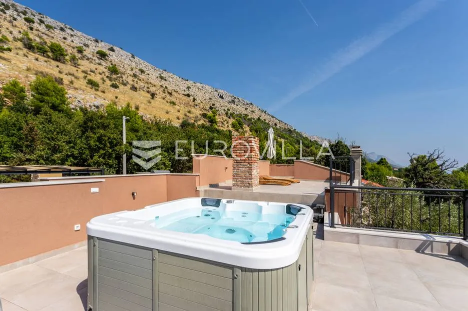 split, jesenice, prekrasna autentična vila s pogledom na more - slika 41
