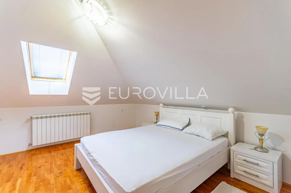 sveti martin na muri, jurovčak, kuća s velikim potencijalom - slika 20