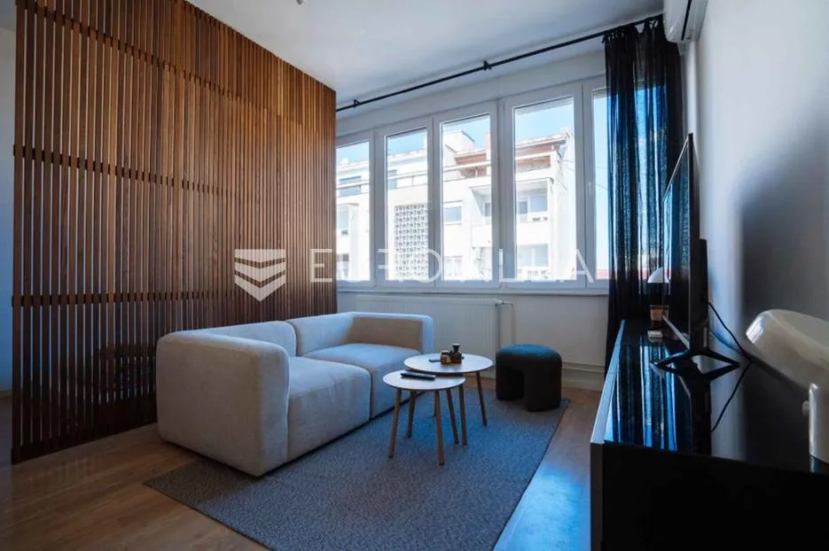 osijek, centar, iznajmljuje se dizajnerski stan površine 40 m² - slika 14