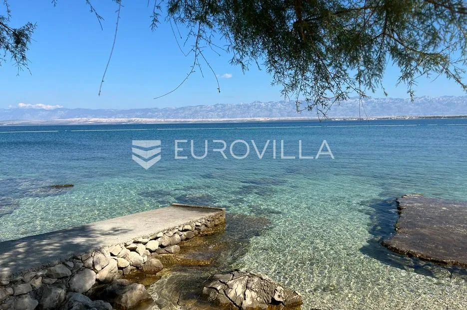 zadar, vir dvojna kuća sa šest apartmana prvi red do mora, površine 228 m² - slika 14