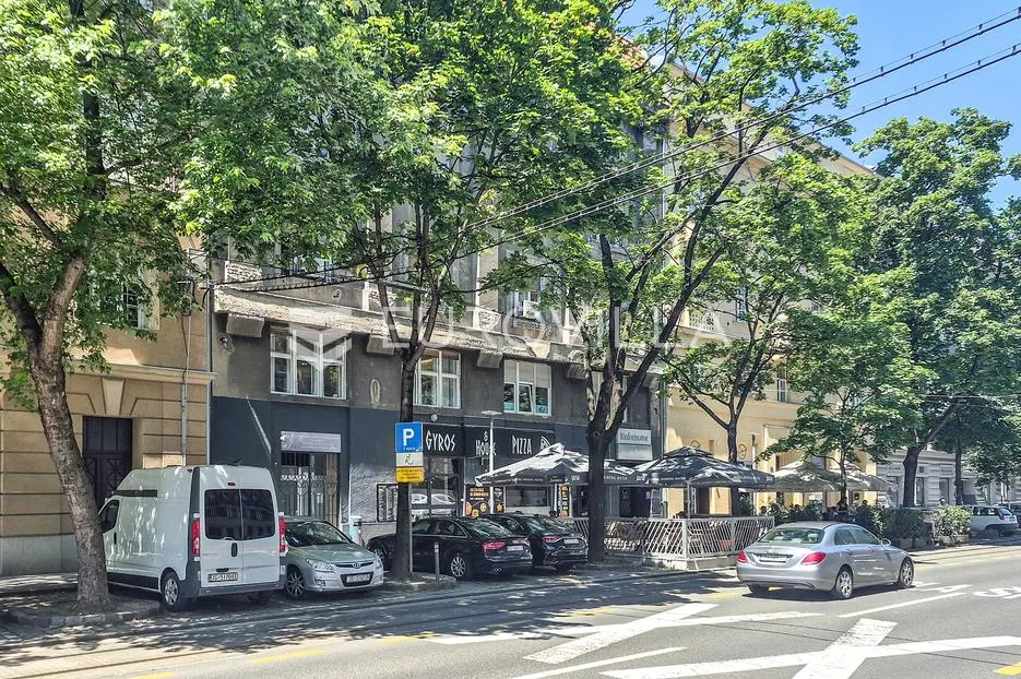 zagreb, kneza mislava, luksuzan četverosoban stan, 120 m², terasa - slika 11