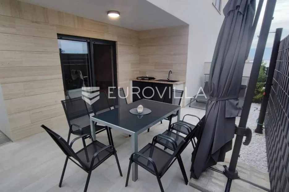 vir, atraktivan dvoetažni apartman s 3 spavaće sobe i pogledom na more - slika 68