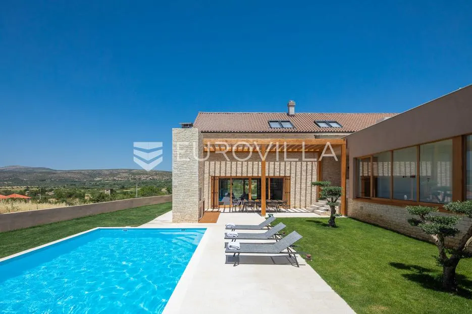šibenik, danilo kraljica, jedinstvena moderna vila - slika 5