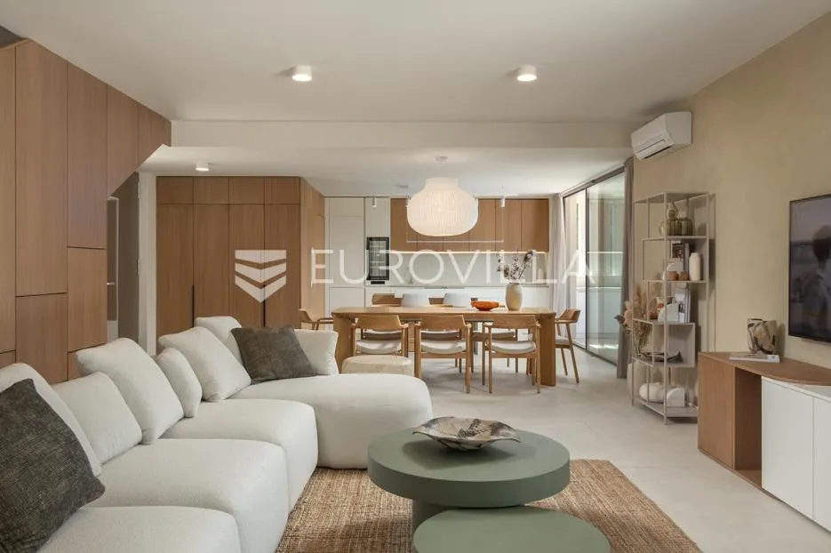 istra, labin, vrhunska moderna villa d, grijani bazen 48 m², 2365 m² uređene okućnice - slika 46