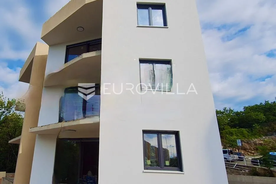 Rijeka, Martinkovac, NOVOGRADNJA, trosoban stan 58 m² s terasom