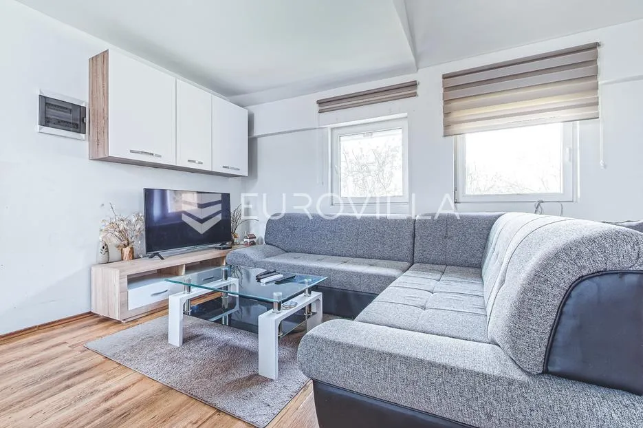 zagreb, gračani, trosoban stan u kući nkp 78 m² - slika 2